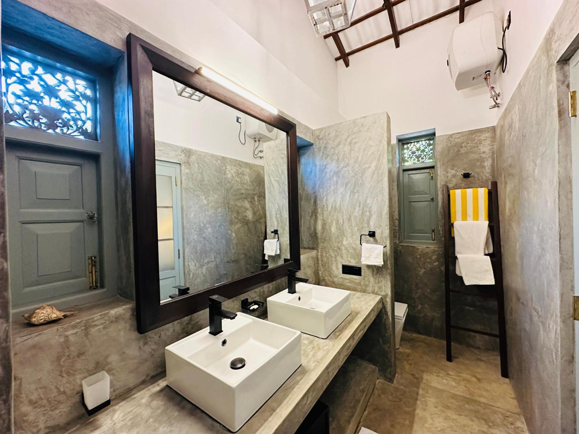 Moi Talpe By Dbi Hotel Exterior photo